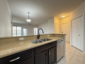 958 W Summerfield Gln Cir in Ann Arbor, MI - Building Photo - Building Photo