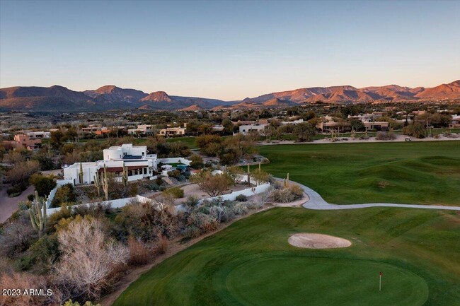 5578 Fairway Trail in Cave Creek, AZ - Foto de edificio - Building Photo