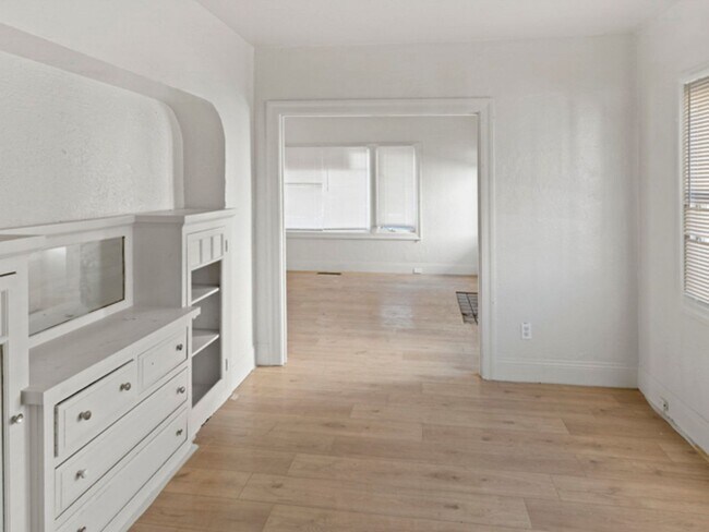 1556 78th Ave in Oakland, CA - Building Photo - Building Photo