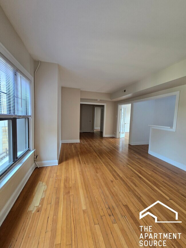 929 Forest Ave in Evanston, IL - Building Photo - Building Photo