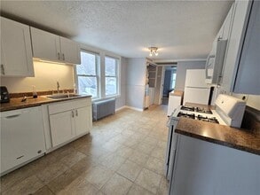 968 Elm St in Woonsocket, RI - Building Photo - Building Photo