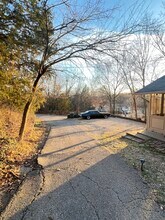 214 E Cleburn St in Fayetteville, AR - Foto de edificio - Building Photo