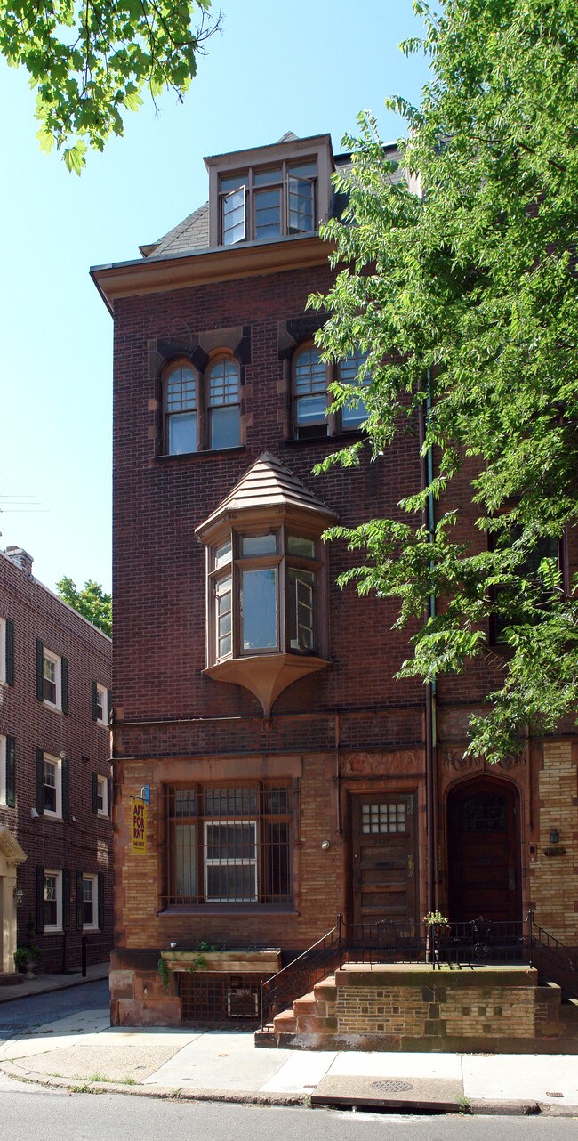 1920 Pine St in Philadelphia, PA - Building Photo - Building Photo