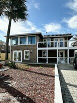 24 10th St N in Jacksonville Beach, FL - Building Photo
