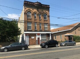 354 15th Ave in Newark, NJ - Building Photo
