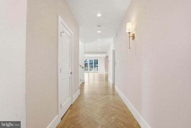 1618 N Danville St in Arlington, VA - Building Photo - Building Photo