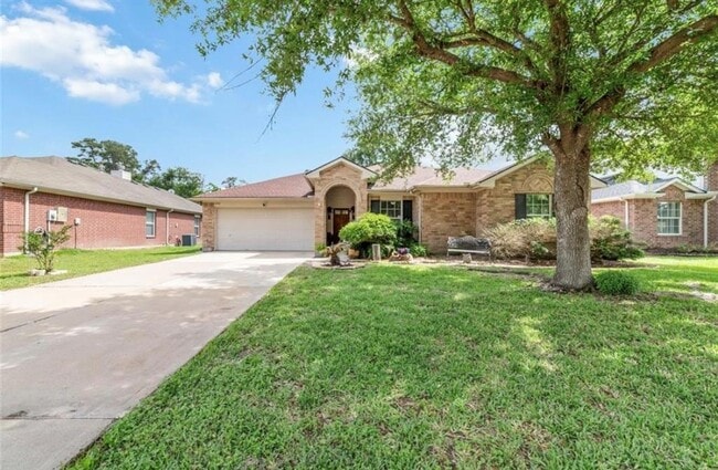 property at 12714 Ravens Chase Ln