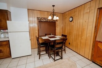 165 E White Mountain Blvd in Pinetop, AZ - Building Photo - Building Photo