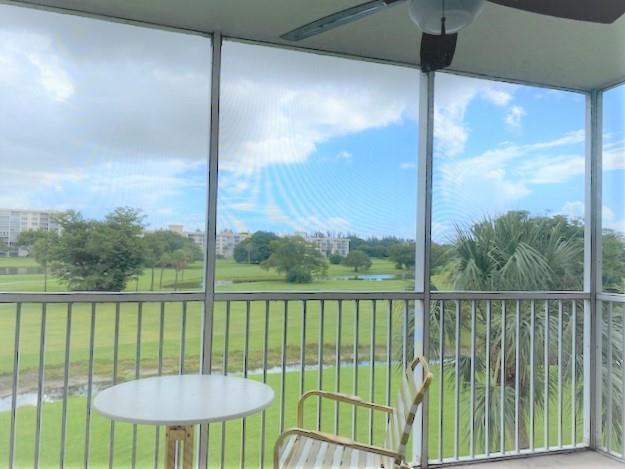property at 2851 S Palm Aire Dr