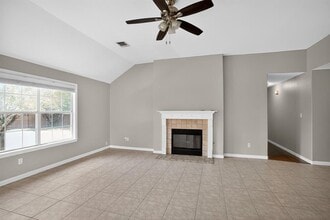 1619 Shady Hillside Pass in Round Rock, TX - Building Photo - Building Photo