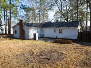 1623 Van Buren Ave in Fayetteville, NC - Building Photo - Building Photo