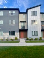 528 S 950 W in American Fork, UT - Building Photo