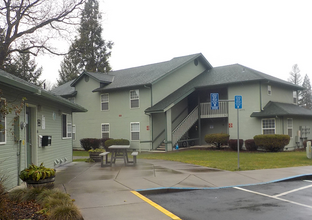 Butte Creek in Eagle Point, OR - Building Photo - Building Photo