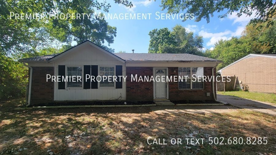 4702 Haney Way in Louisville, KY - Building Photo