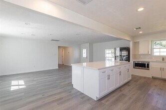 11034 Ledford Ln in Houston, TX - Building Photo - Building Photo