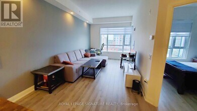 2800 Keele St in Toronto, ON - Building Photo - Building Photo