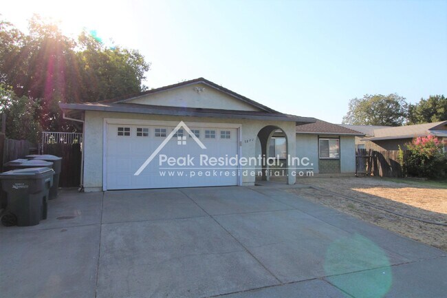7841 Sunrise Greens Dr