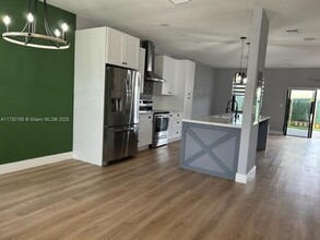 11335 SW 248th Terrace in Princeton, FL - Building Photo - Building Photo