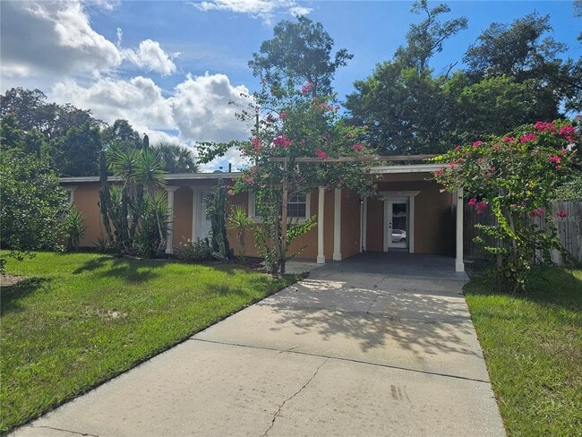 165 Jay Dr in Altamonte Springs, FL - Building Photo - Building Photo