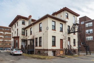 903-905 Asylum Ave in Hartford, CT - Building Photo - Building Photo