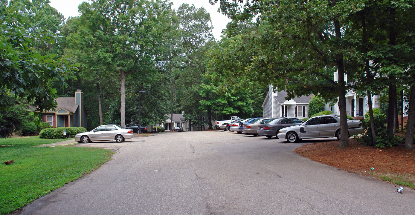 720-728 Grove Ave in Raleigh, NC - Building Photo