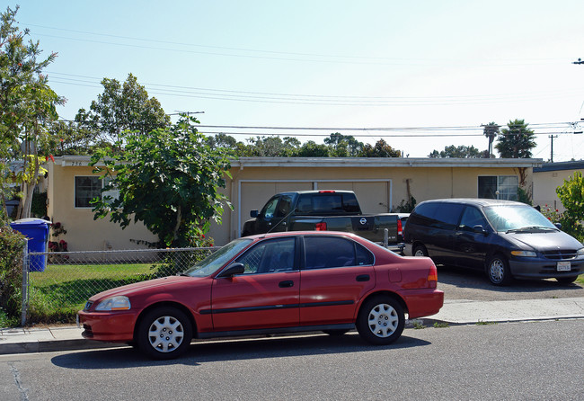 750-756 Jane Dr in Port Hueneme, CA - Building Photo - Building Photo