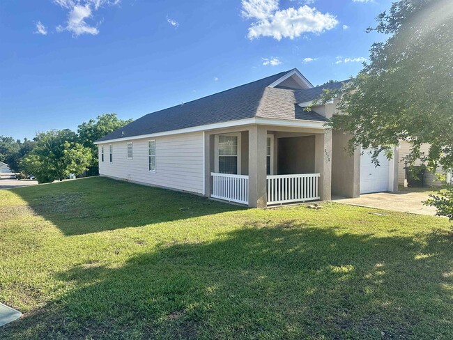 3275 Addison Ln in Tallahassee, FL - Building Photo - Building Photo