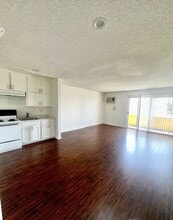 124 in Los Angeles, CA - Foto de edificio - Interior Photo
