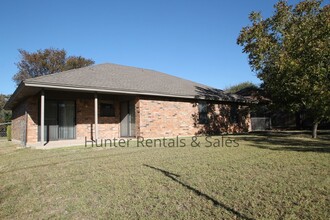 2010 Starlight Dr in Killeen, TX - Building Photo - Building Photo