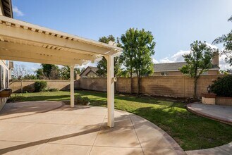1426 Rancho Hills Dr in Chino Hills, CA - Building Photo - Building Photo