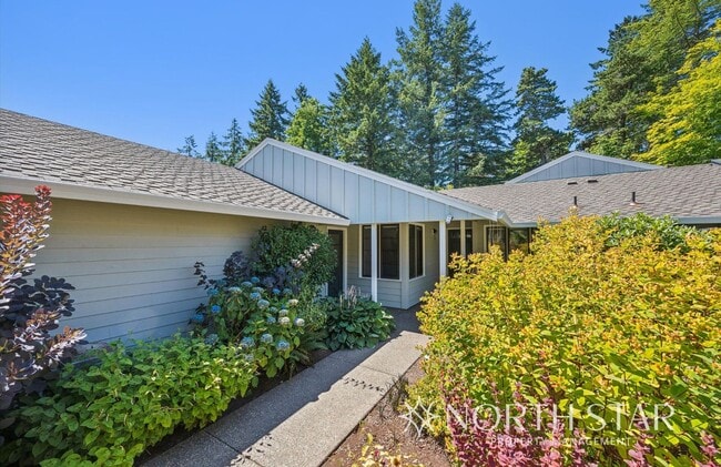 234 Greenridge Dr in Lake Oswego, OR - Building Photo - Building Photo