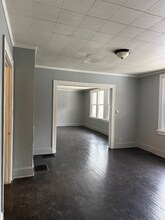 917 N Winnebago St, Unit 2 in Rockford, IL - Building Photo - Building Photo