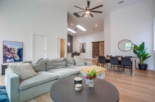 11379 Reidy Canyon Pl in Escondido, CA - Building Photo