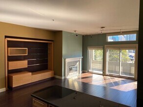 526 1st Ave S in Seattle, WA - Building Photo - Building Photo