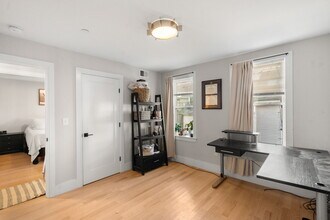 10 Lamson Ct in Boston, MA - Building Photo - Building Photo