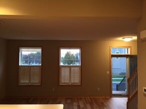 2067 Wellens Street in Chaska, MN - Building Photo - Building Photo