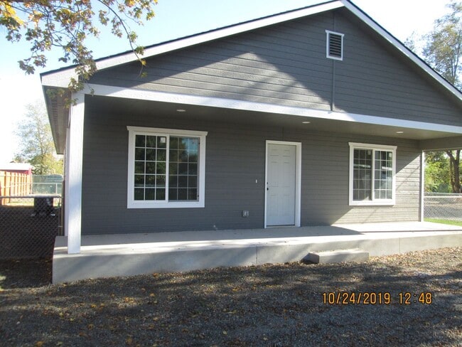 property at 1509 S 10th Ave