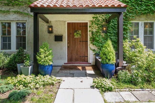 61 Colonial Ave in Dobbs Ferry, NY - Building Photo - Building Photo