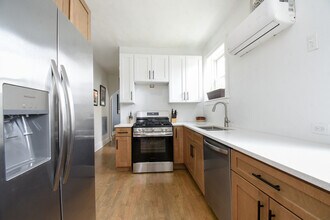 4704 W Patterson Ave in Chicago, IL - Building Photo - Building Photo