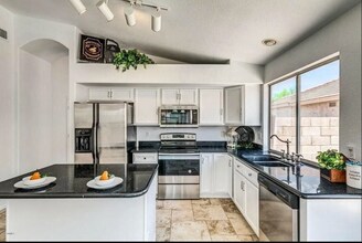 4707 E Adobe Dr in Phoenix, AZ - Building Photo - Building Photo