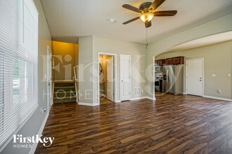 5577 Eagle River Dr in Dublin, OH - Foto de edificio - Building Photo