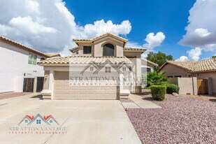 7420 W Los Gatos Dr in Glendale, AZ - Building Photo