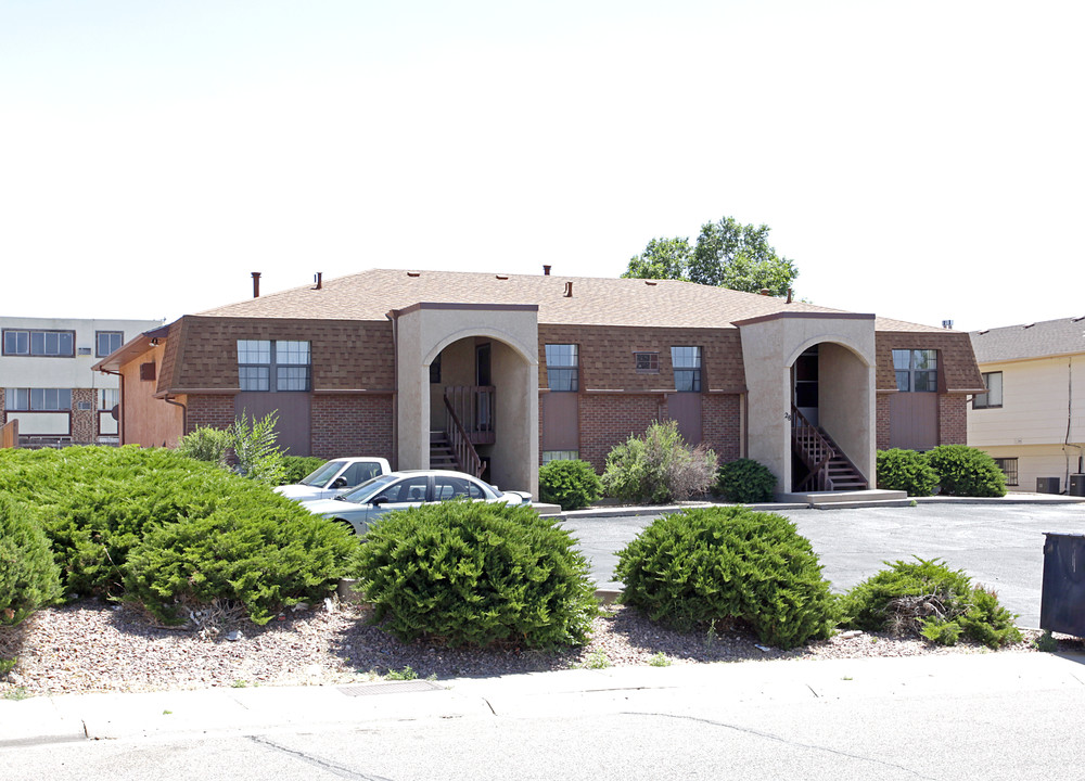 28 Montebello Rd in Pueblo, CO - Building Photo