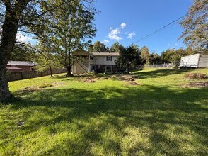 2600 Northern Rd in Radcliff, KY - Building Photo - Building Photo