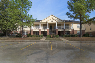 The Links at Sherwood in Sherwood, AR - Foto de edificio - Building Photo