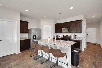 1602 Brownwood Ridge Ct in Richmond, TX - Building Photo - Building Photo