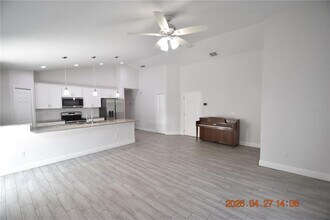 9304 N 20th St in Tampa, FL - Building Photo - Building Photo