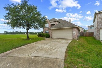 8342 Loetsch Ridge Way in Spring, TX - Building Photo - Building Photo