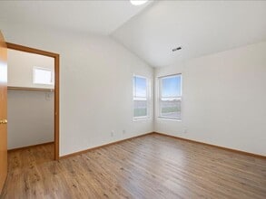 6405 Chapel Hill Blvd in Pasco, WA - Building Photo - Building Photo