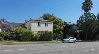 814-816 S Glenoaks Blvd Apartments